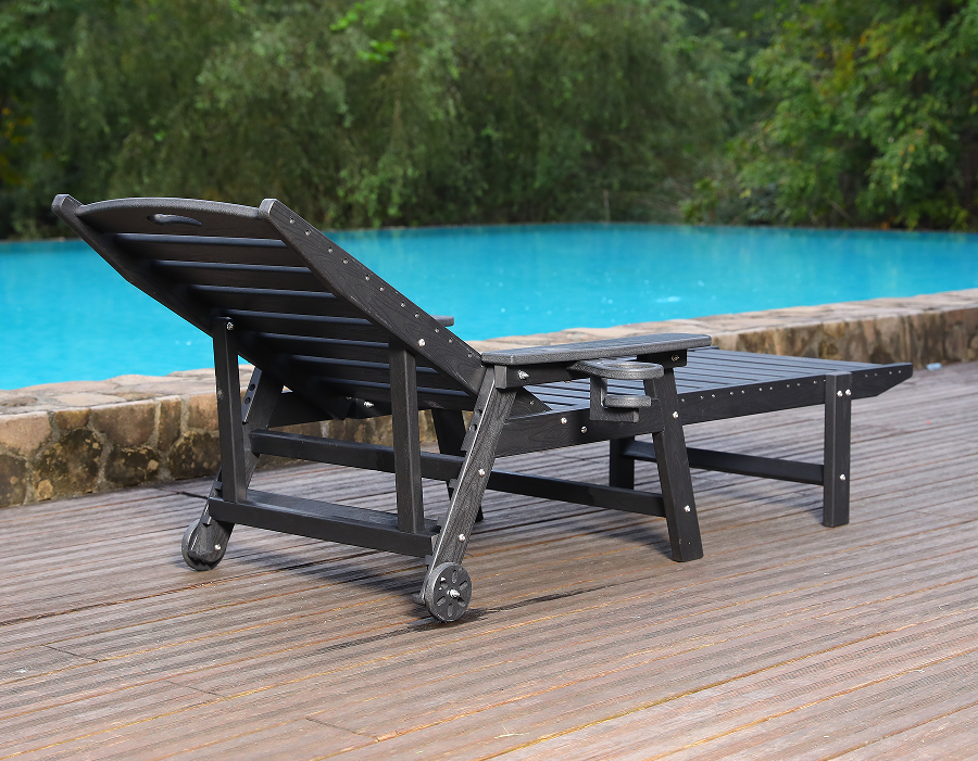 Kirkkaan valkoinen HDPE Solo Adirondack lepotuoli